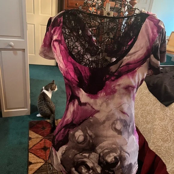 Purple and Black Floral Women's Scoop Neck Top - Picture 3 of 6